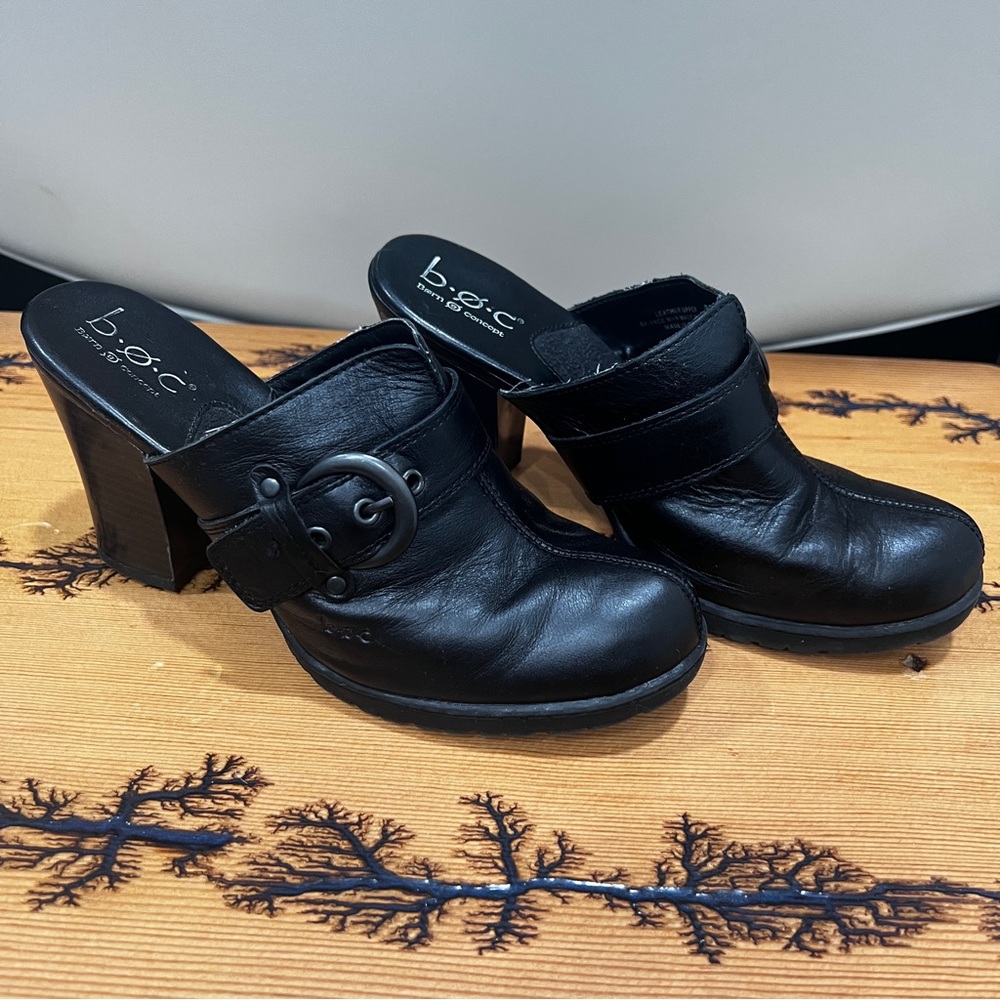 B.O.C born concept clog mules size 7